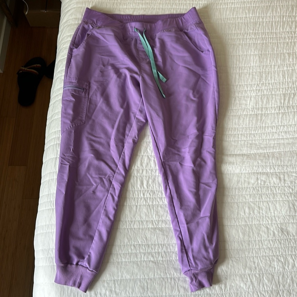Zamora Scrub Pants
